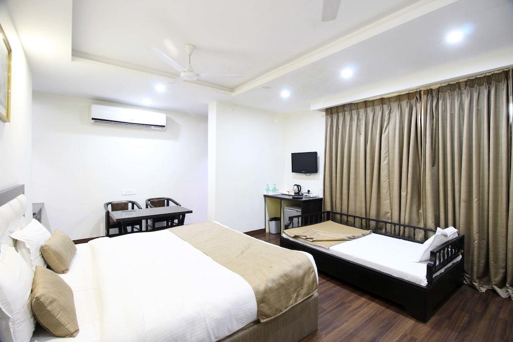 Genx Usha Kiran Agra Hotel Agra  Luaran gambar