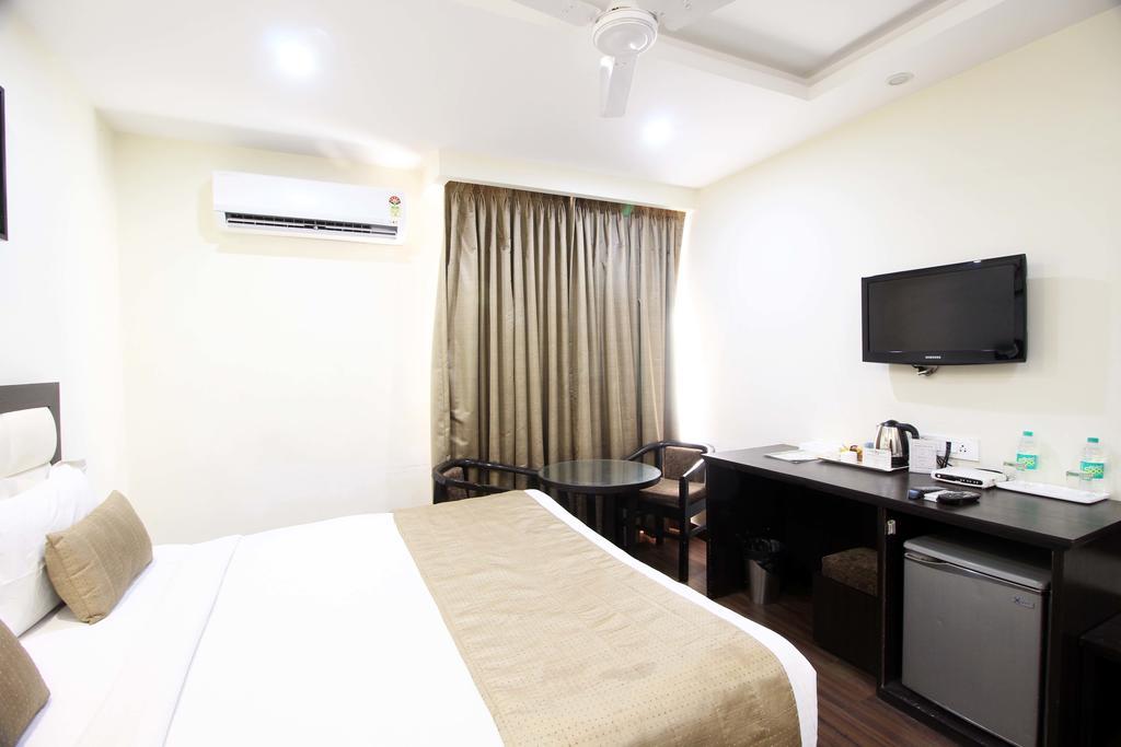 Genx Usha Kiran Agra Hotel Agra  Luaran gambar