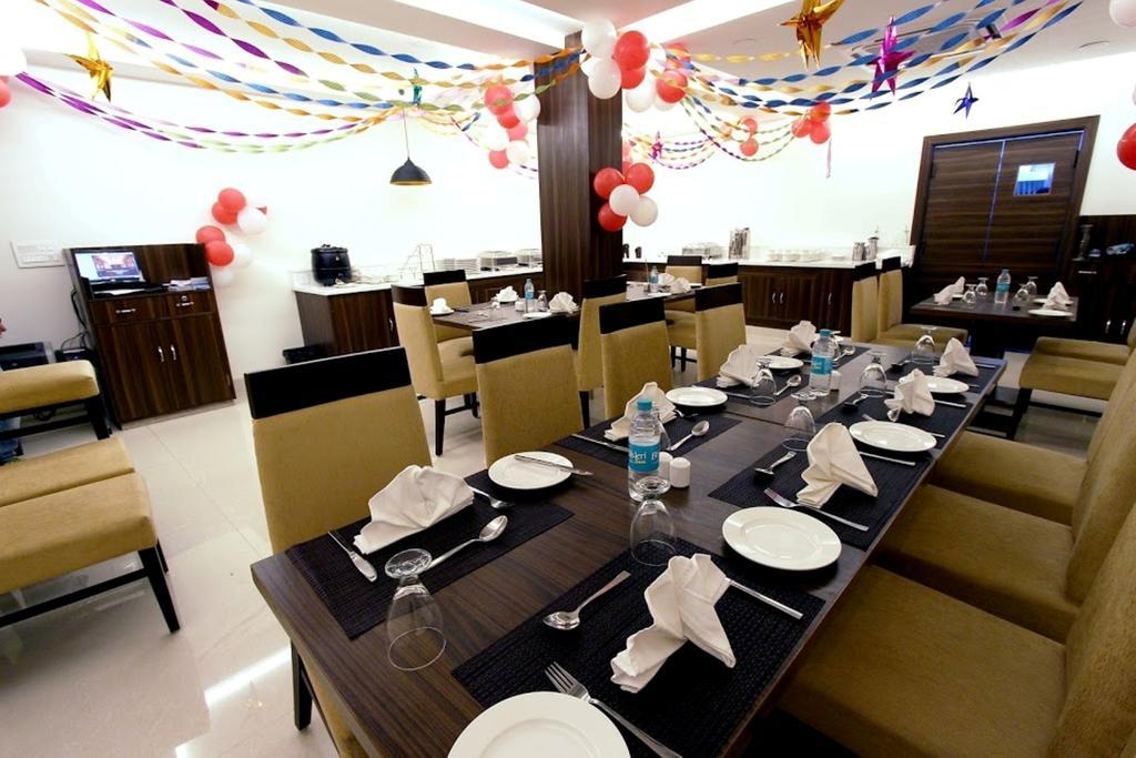 Genx Usha Kiran Agra Hotel Agra  Luaran gambar