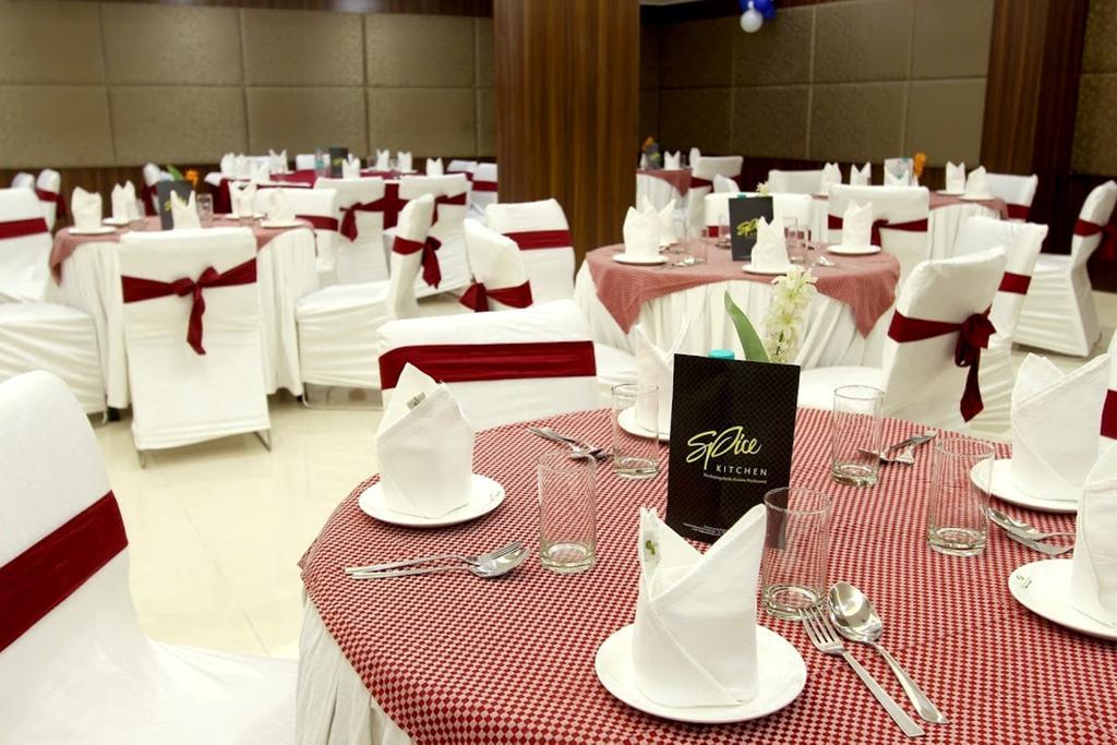 Genx Usha Kiran Agra Hotel Agra  Luaran gambar