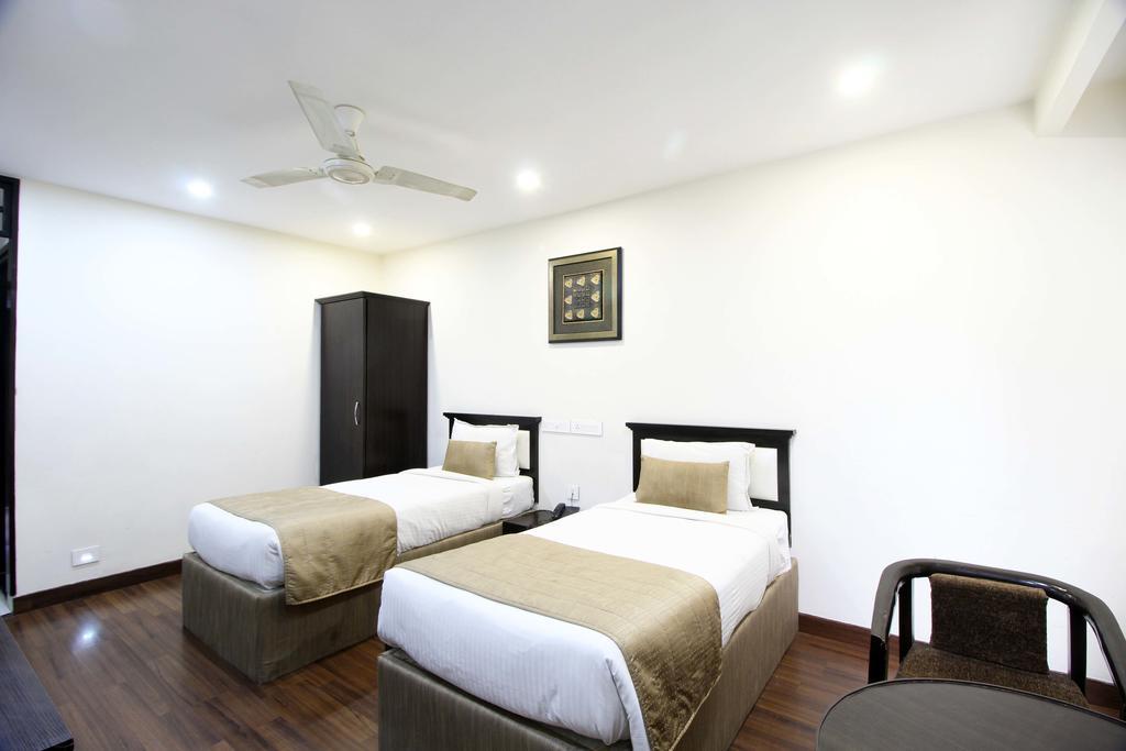 Genx Usha Kiran Agra Hotel Agra  Luaran gambar