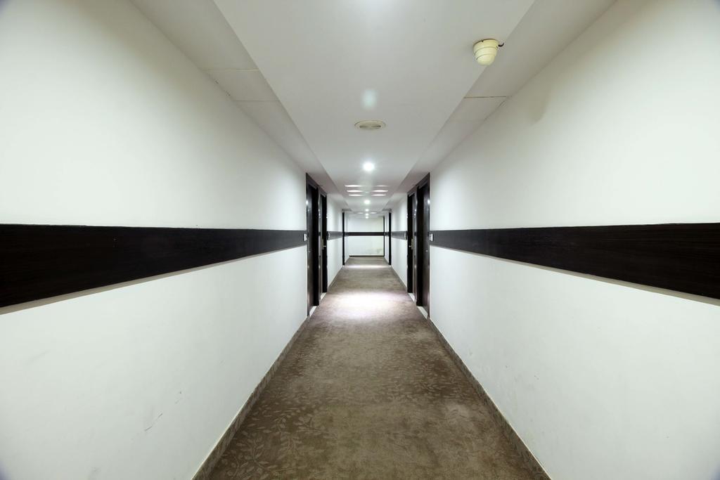 Genx Usha Kiran Agra Hotel Agra  Luaran gambar