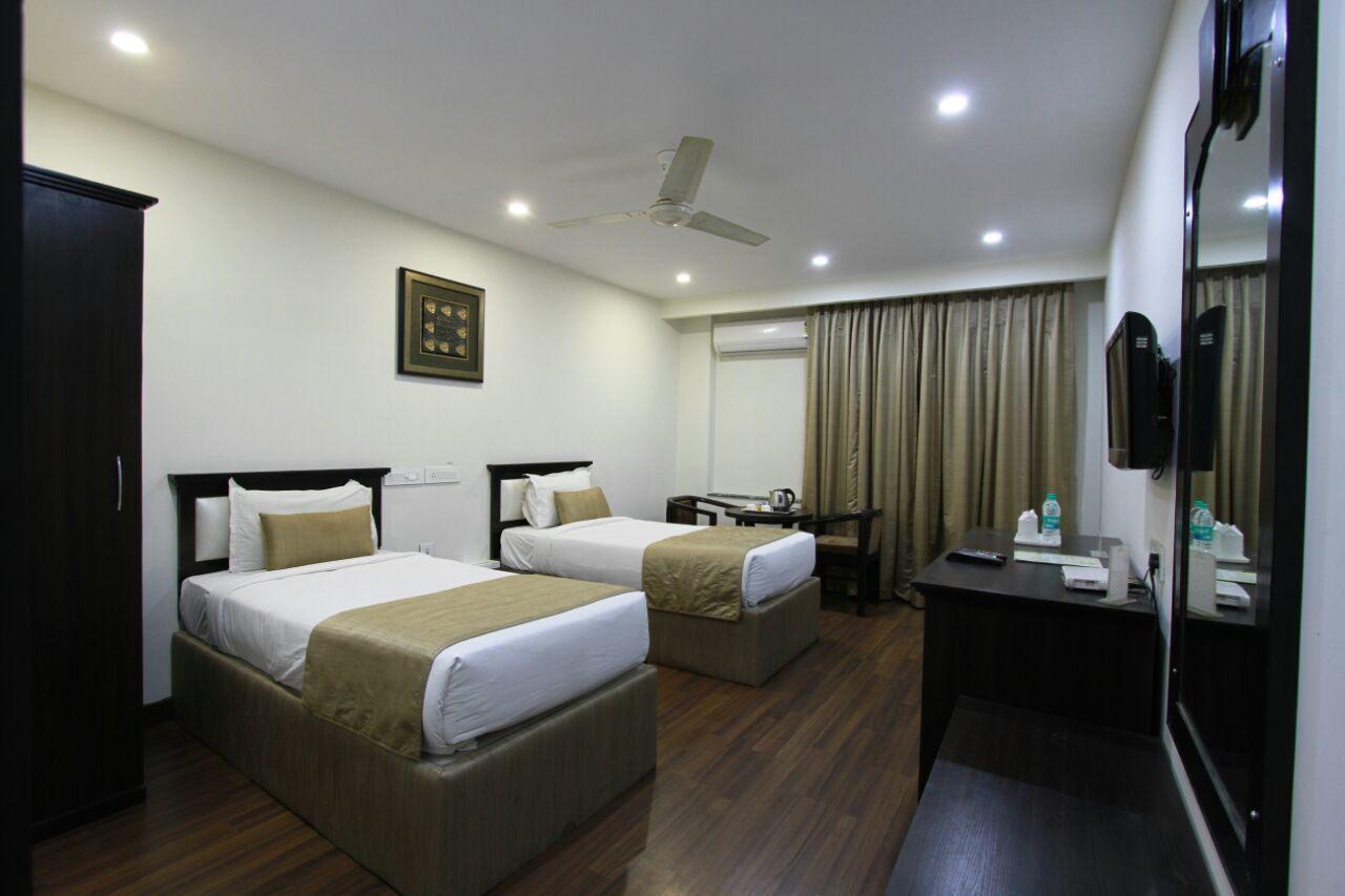 Genx Usha Kiran Agra Hotel Agra  Luaran gambar